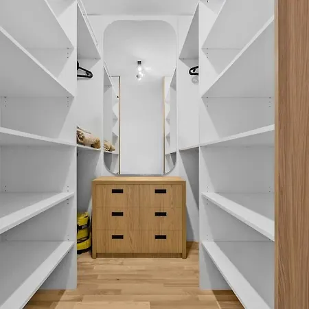 Apartman Metropolis Urban Nest